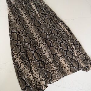 Olivaceous Olive Green Cropped Leather Trucker Jacket